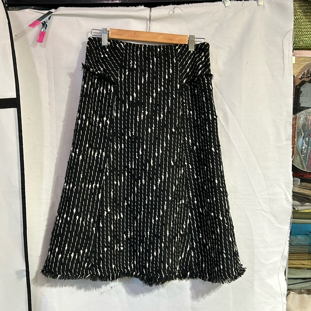 ICE Aline skirt sz 4